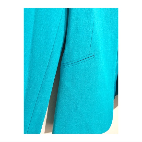 Tahari Women’s Crepe Open Jacket (NWT) - Picture 4 of 7